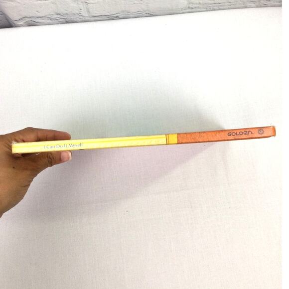 I Can Do It Myself Sesame Street Golden Books 1980 Vintage Hardcover - Picture 9 of 12